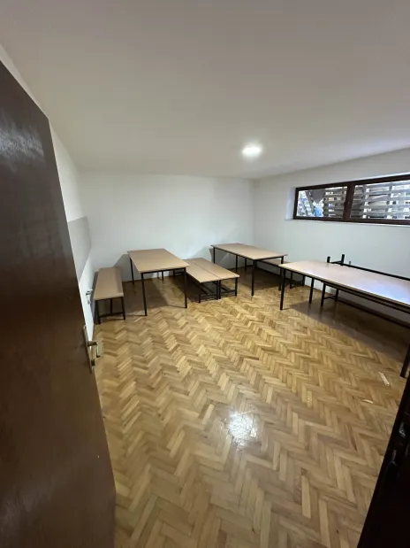 Slika 7 - zemunska bb,  Kuća za izdavanje, 380m2, 120€